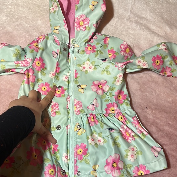 Toddler 2t rain jacket - Picture 3 of 5